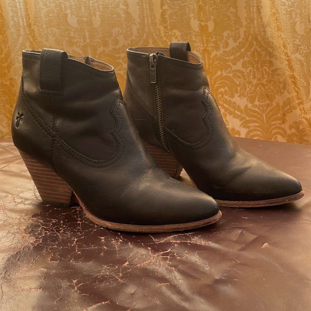 Frye Reed Bootie - Picture 3 of 4